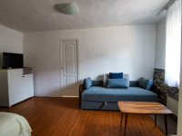 /album/eotvos-u-12-elso-apartman/12-1-3-jpg/